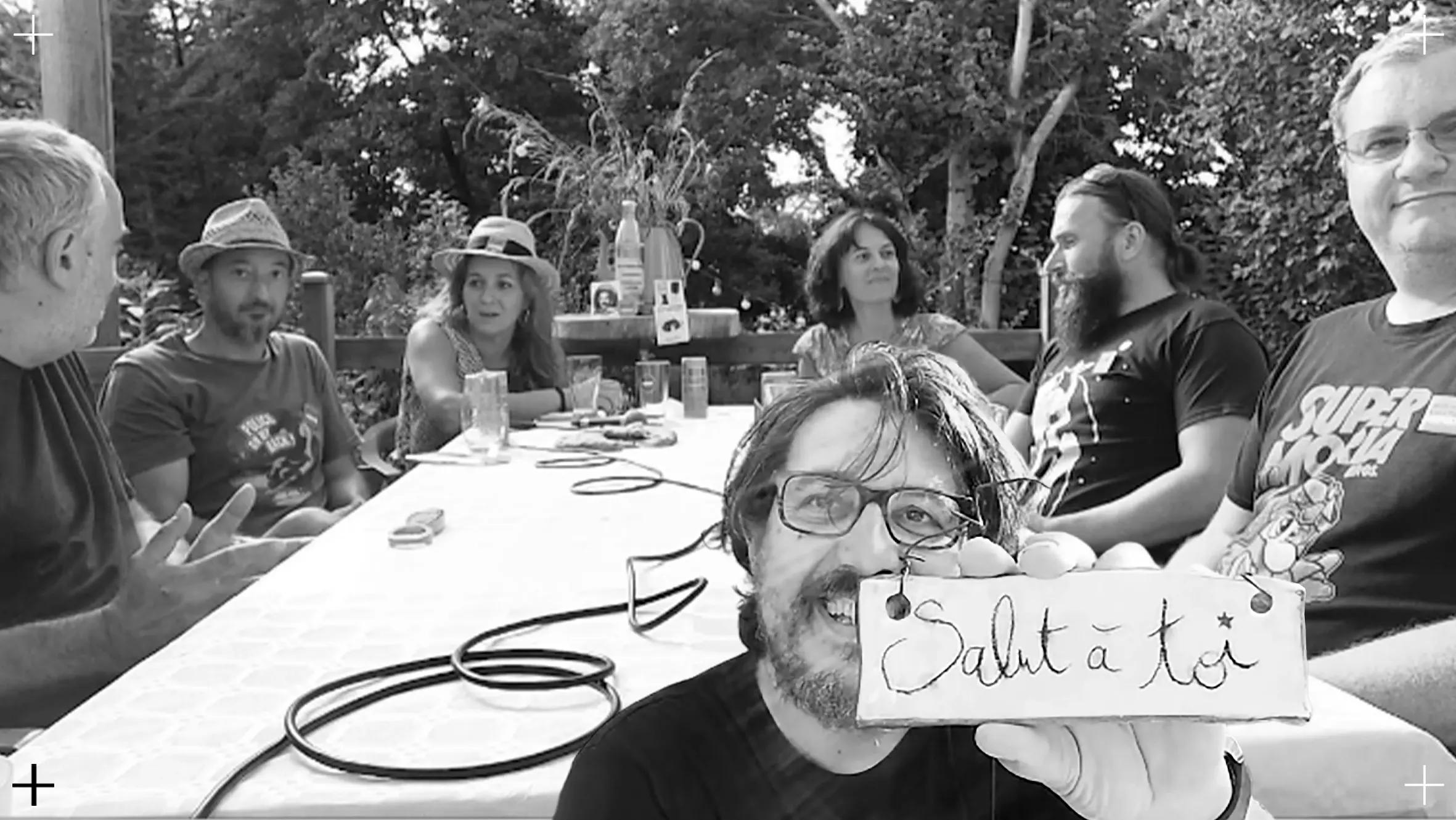 Tous à Uzeste ! Premières rencontres intergalactiques #AuPoste !