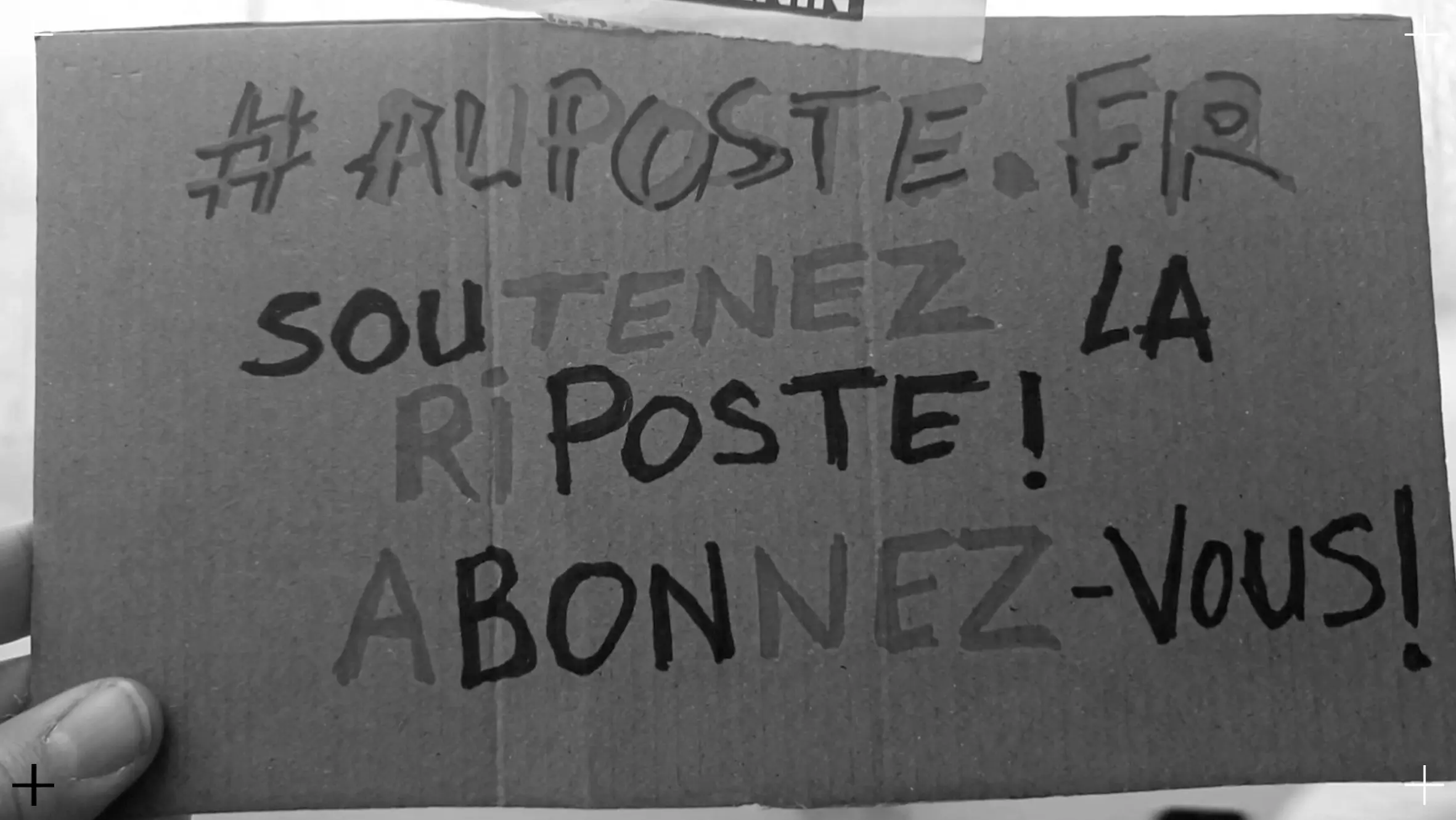 La communauté d’Au Poste a un message pour vous