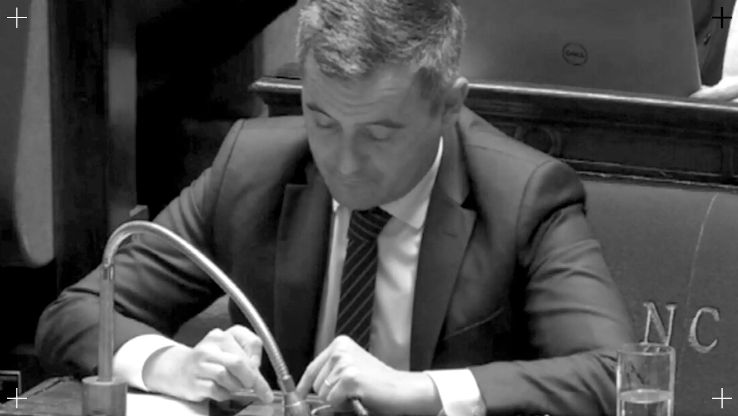 Immigration, la loi de trop. Le camouflet pour Darmanin en direct