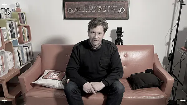 La guerre en tête: sur les traces des combattants en Syrie et en Ukraine avec Romain Huët Ethnographe maître de conférences en sciences de la communication à l’Université Rennes II