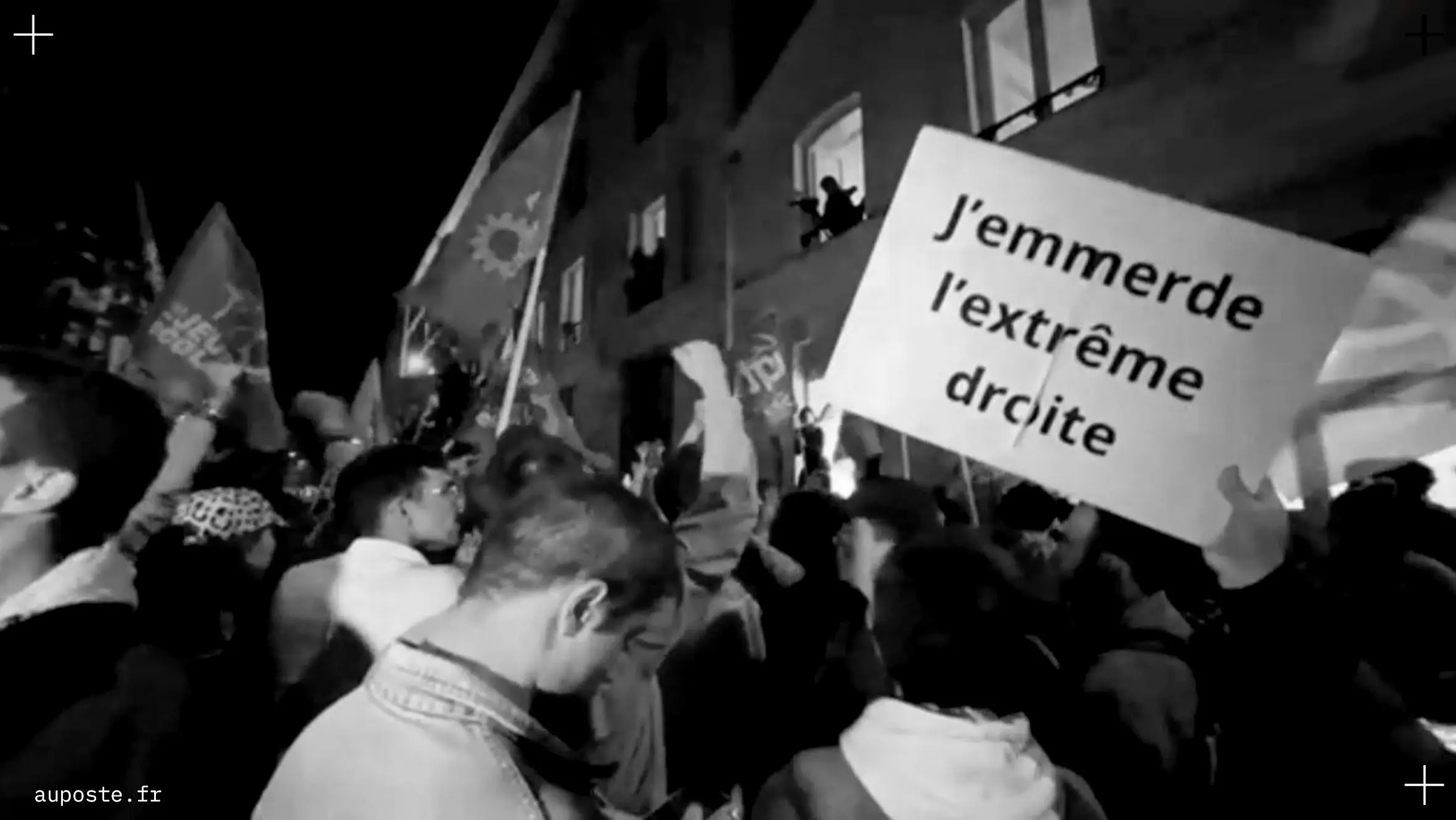 Manif sauvage : la jeunesse encourage le front populaire