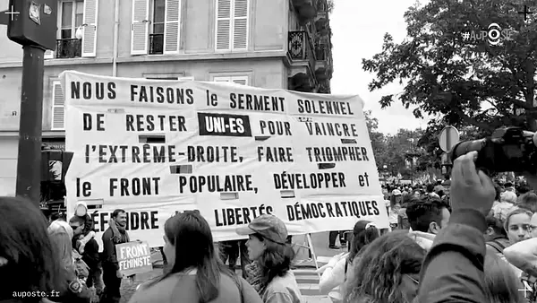 #FrontPopulaire #AuPoste
