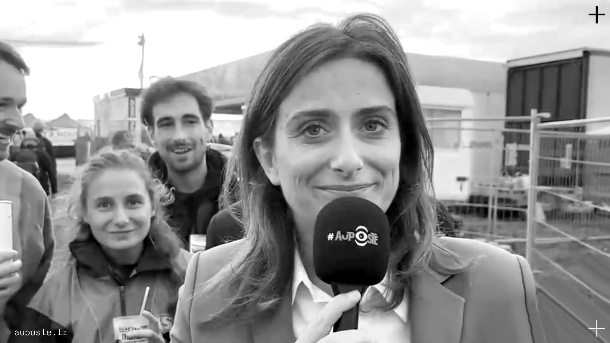 Folle déambulation avec Tondelier, envoyée spéciale Au Poste à la fête de l’Huma