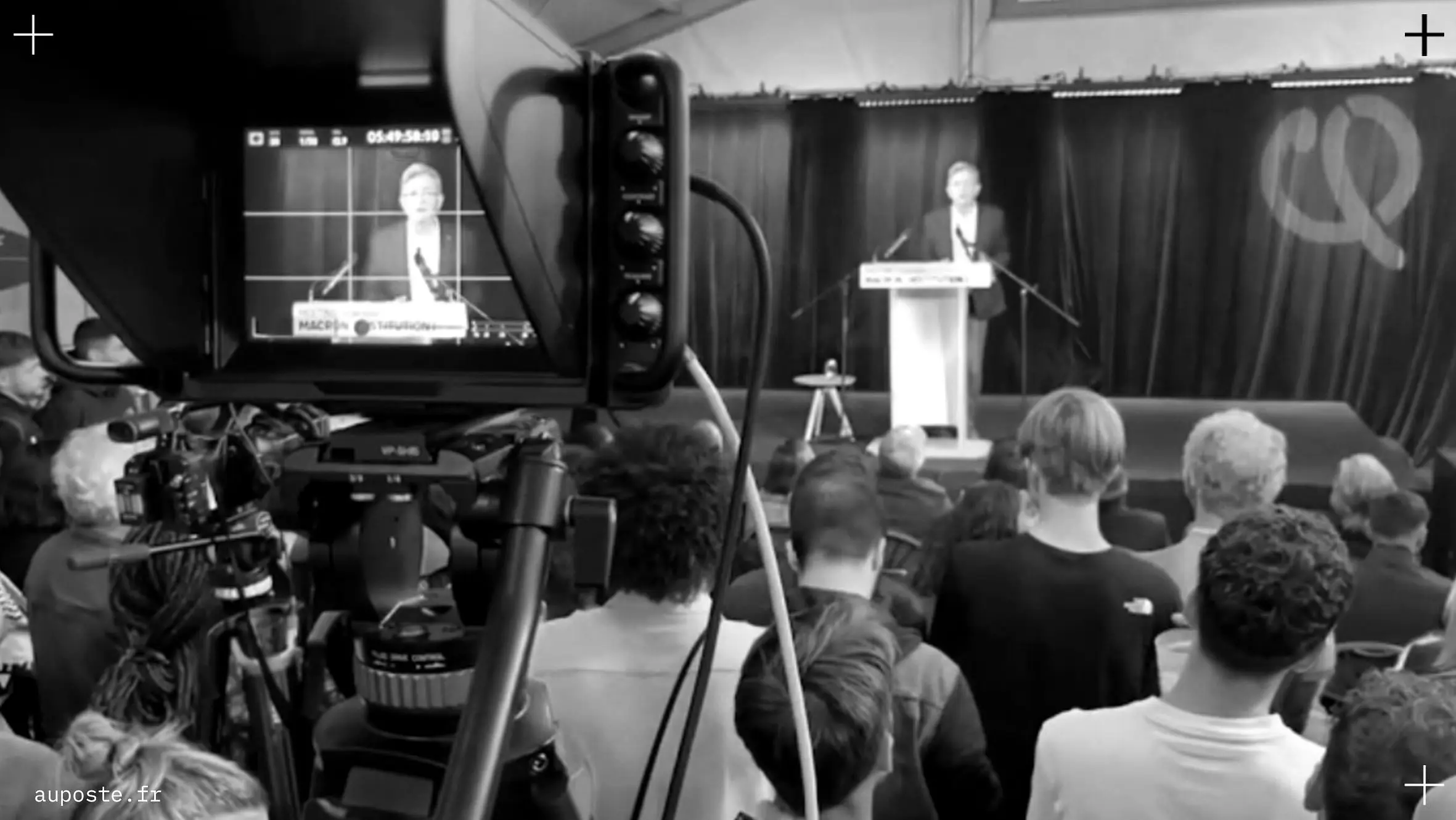 Mélenchon à la Fête de l’Huma : « Macron, destitution, maintenant »