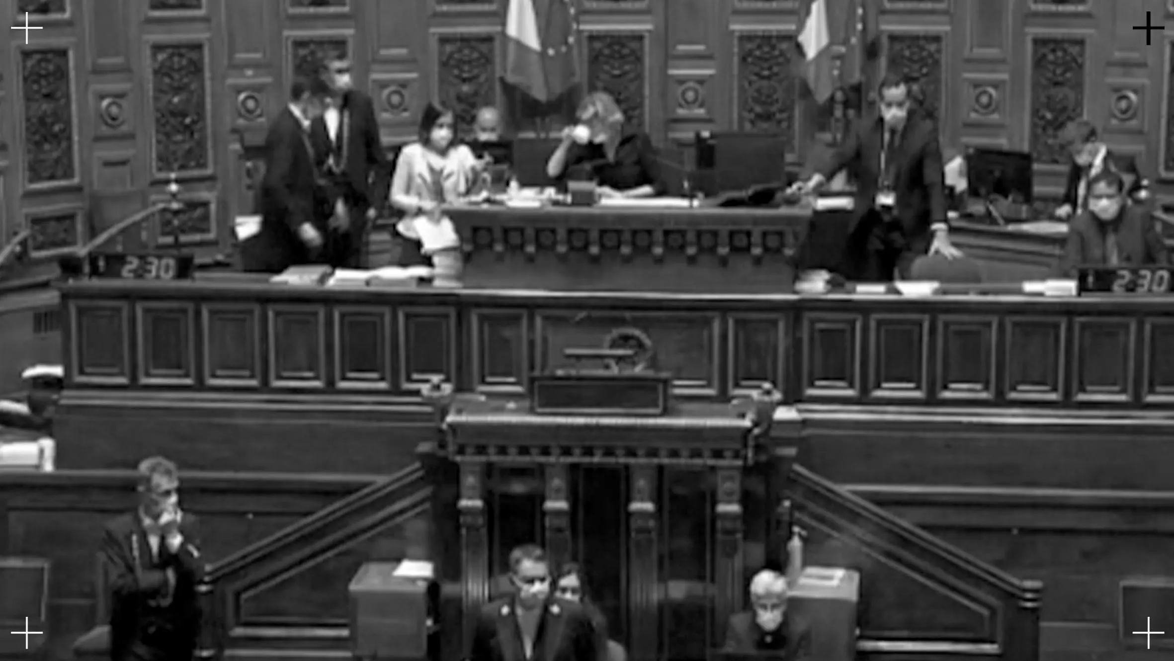 Vote au Sénat de la loi Sécurité Globale. Au Poste aux avant-postes